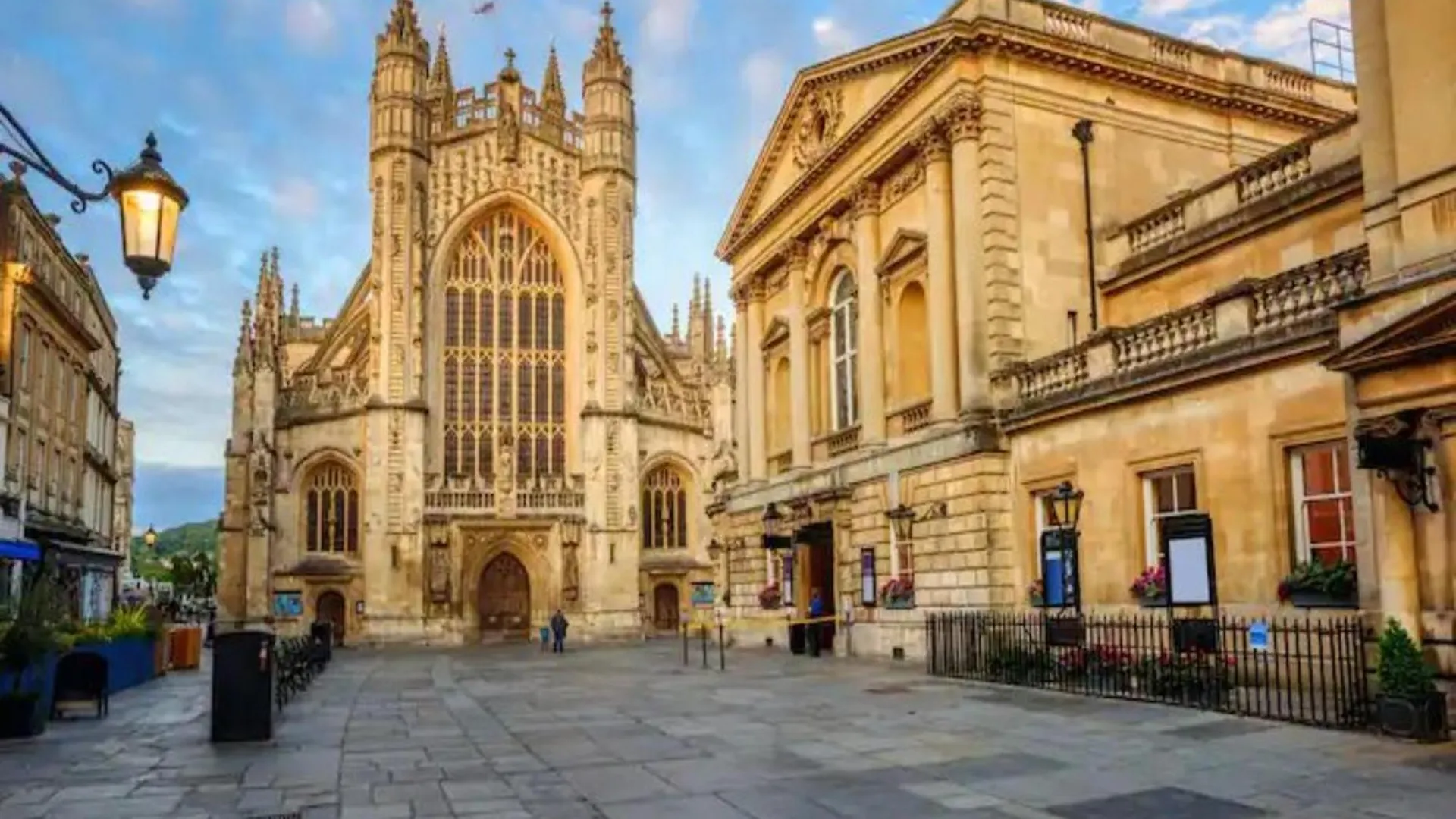 Pass The Keys Bijoux Central Bath Period Apartment And Parking